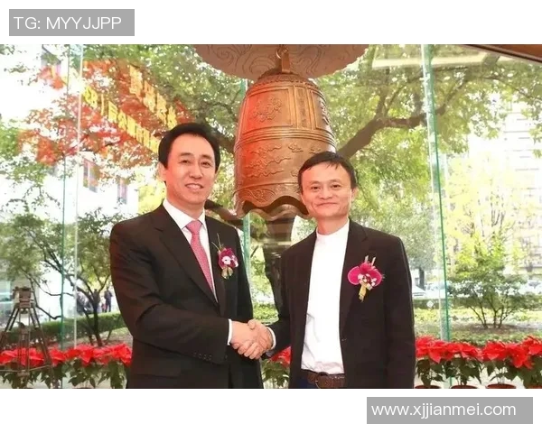 马云与足球明星的深厚友谊及其对中国足球发展的影响探讨 马云与足球明星的深厚友谊及其对中国足球发展的影响探讨