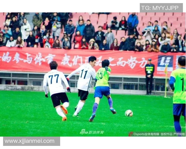 足球明星亲临现场观看比赛精彩瞬间视频分享 足球明星亲临现场观看比赛精彩瞬间视频分享